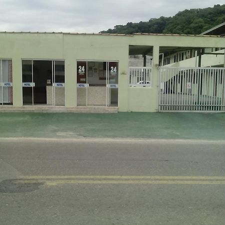 Hotel Pousada Guaratuba Eksteriør bilde